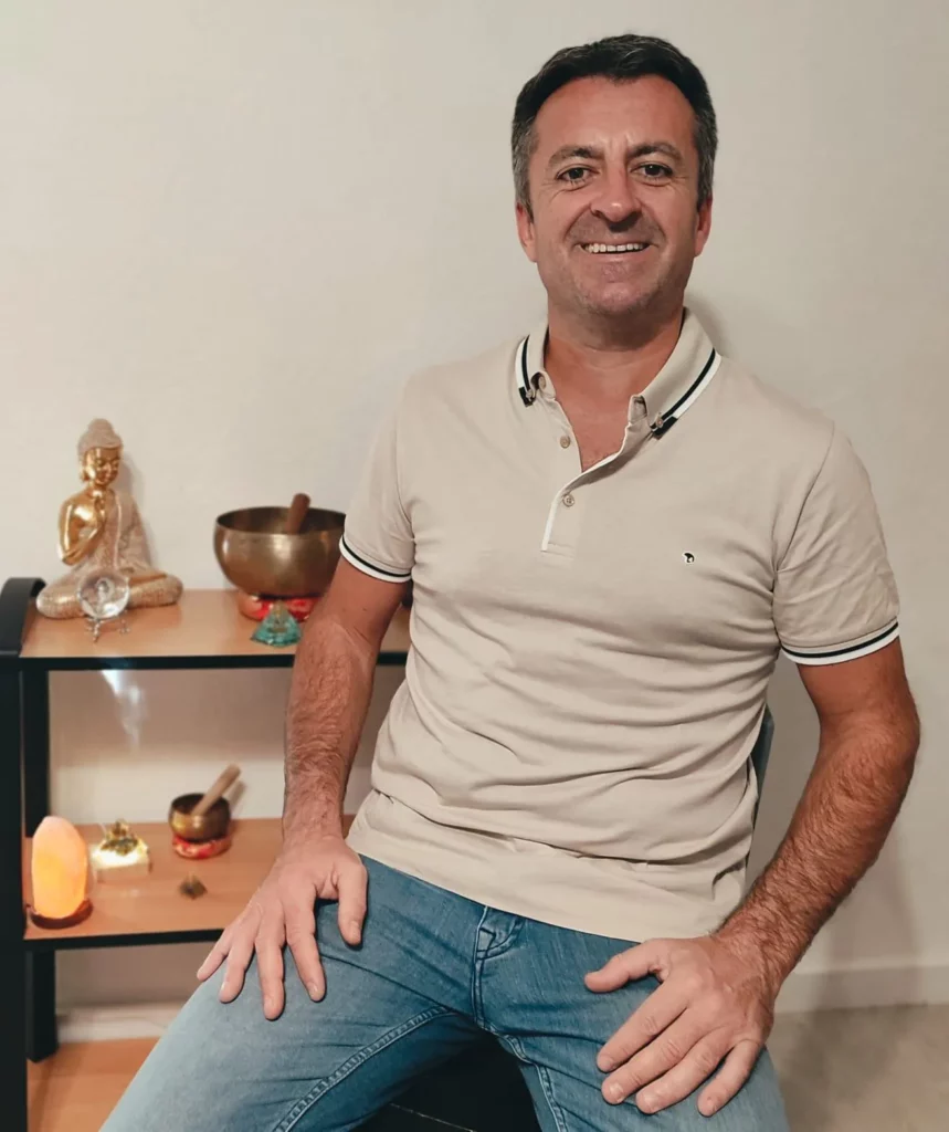 nicolas rivaud therapeute hypnose réflexologie énergéticien kinésiologie Argelès